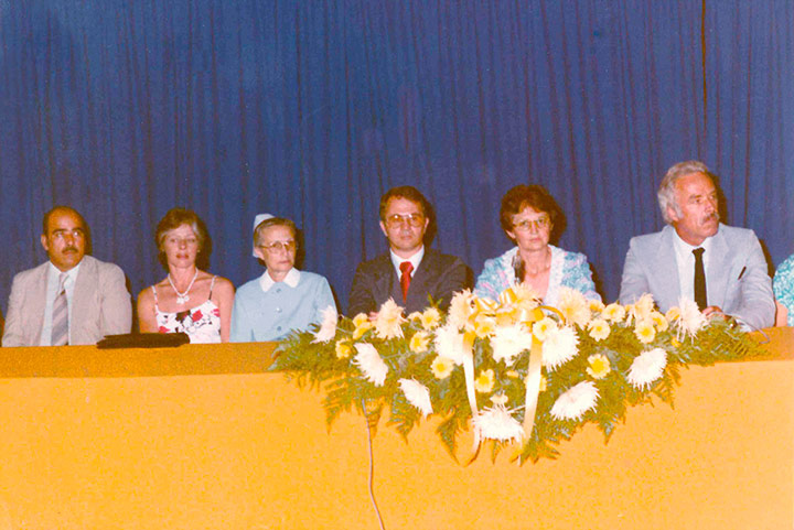 Formatura da Escola de Enfermagem, turmas de Auxiliares de Enfermagem, Técnicos em Enfermagem e Radiologia Médica (1981)