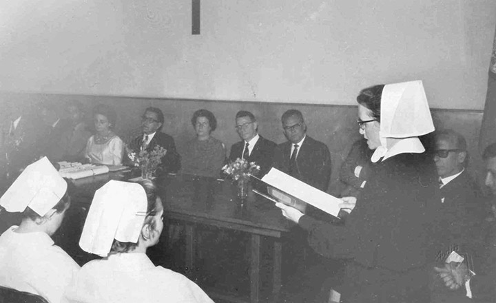 Formatura do Curso de Auxiliar de Enfermagem (1965)