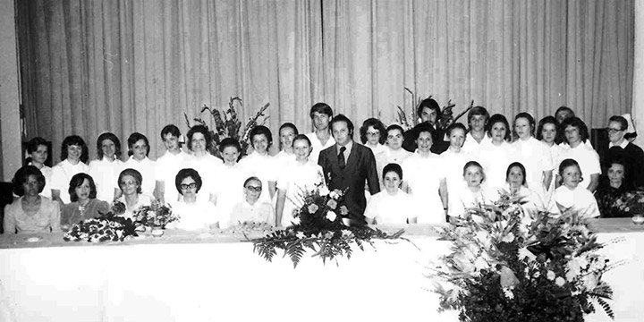 Formatura da Escola de Enfermagem (1974)